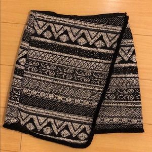 Patterned mini skirt from h and m